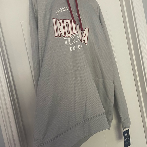 🏈 NWT HOODIE Indiana University - Picture 4 of 7